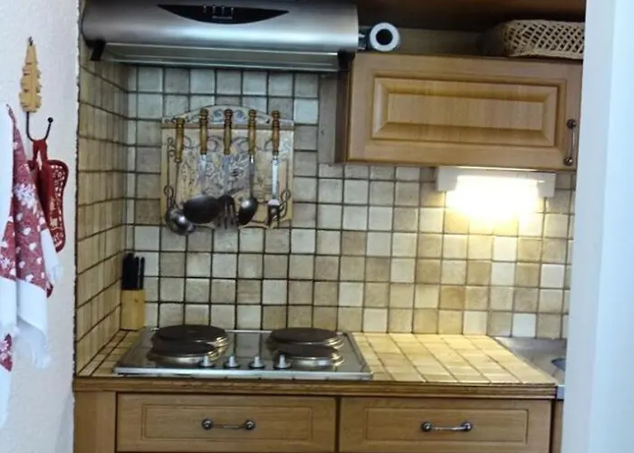 Appartement Résidence Le Palos - A Deux Pas Du Téléphérique Spacieux Pour 4-6 Personnes Mae-5634 *